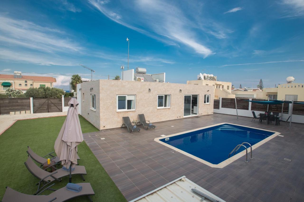פרוטאראס Broadway Villas מראה חיצוני תמונה