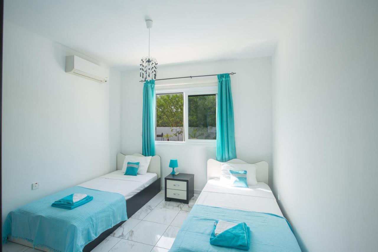 פרוטאראס Broadway Villas מראה חיצוני תמונה